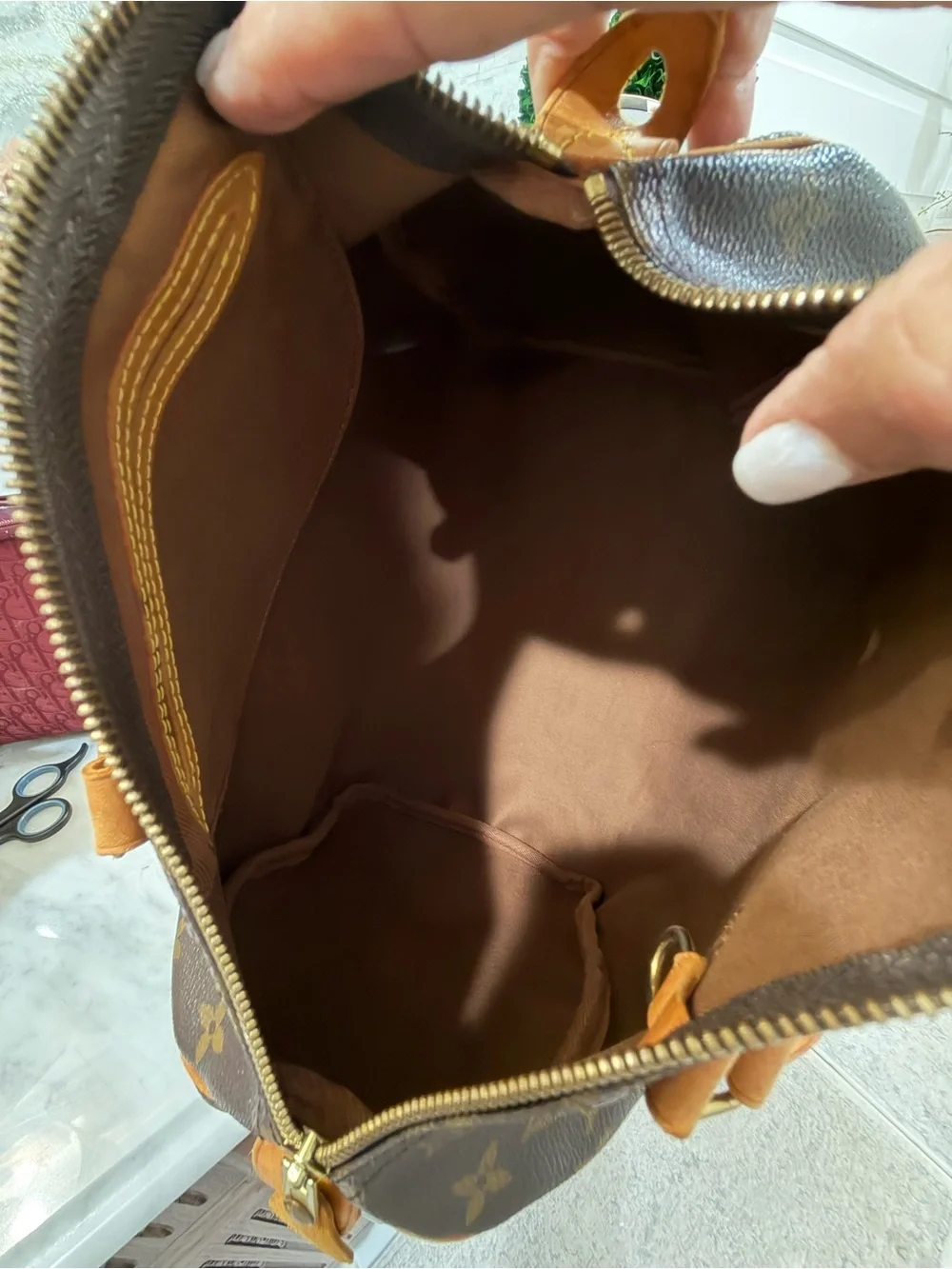 Louis Vuitton Brown Monogram Speedy 25